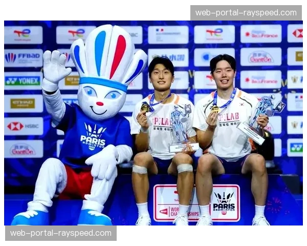 世锦赛冠军姜敏赫-徐承宰：谈卫冕压力与新奥运周期的目标。